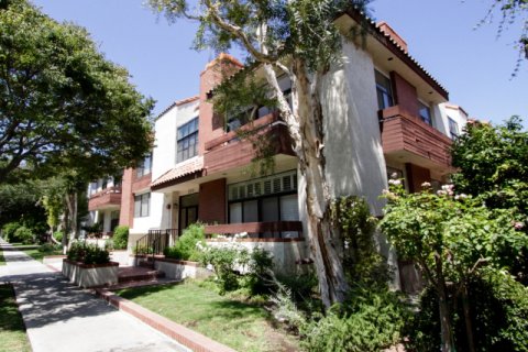 330 S Reeves Beverly Hills