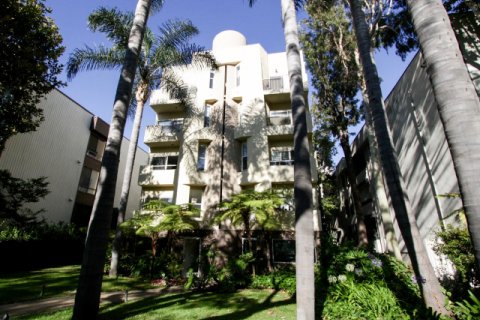 Oakhurst Vista Beverly Hills