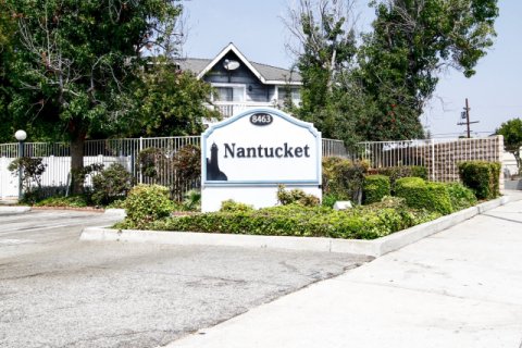 Nantucket Canoga Park California