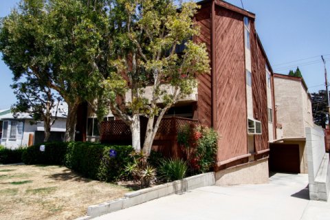 4144 Duquesne Ave Culver City