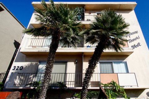Spruce Towers West Inglewood