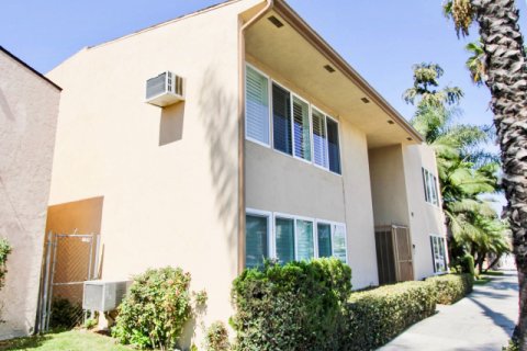 921 Pacific Ave Long Beach