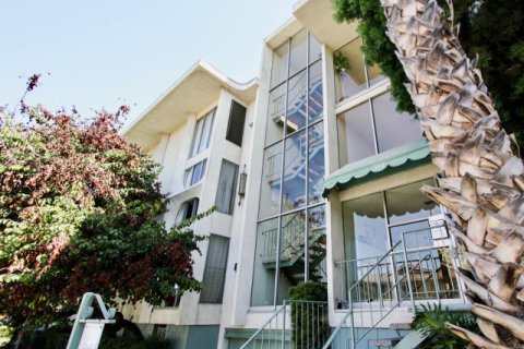 Casa Verde Long Beach