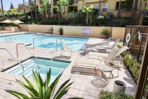 The Palms Long Beach