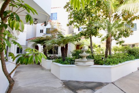 Westdale Village Mar Vista