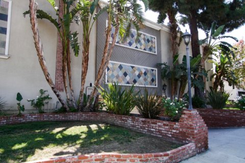 14144 Burbank Blvd Sherman Oaks