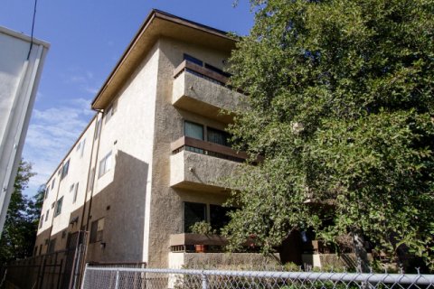 14947 Burbank St Sherman Oaks