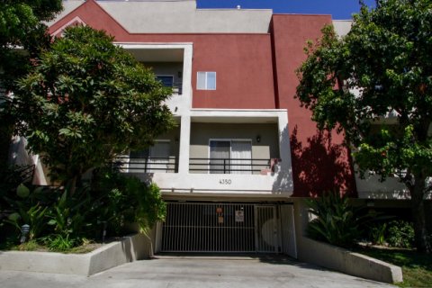 4350 Stern Ave Sherman Oaks