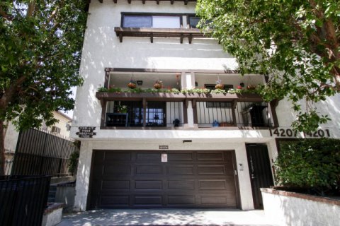 Casa Serena Sherman Oaks
