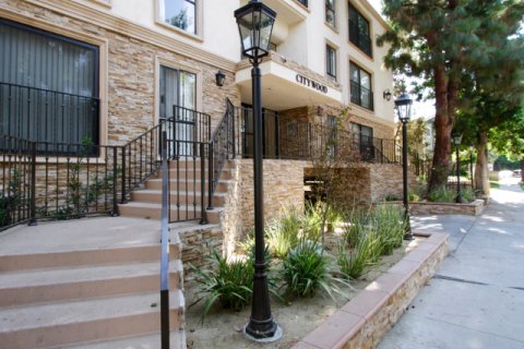 Citywood Condominiums Sherman Oaks
