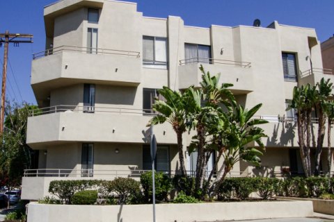 Sherman Oaks Grand Villa, Sherman Oaks