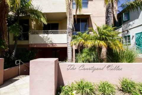 The Courtyard Villas West LA
