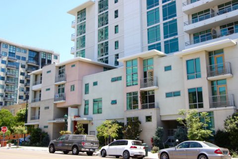 Acqua Vista Downtown San Diego