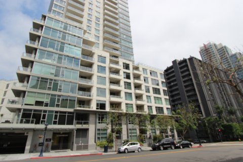 Aria Downtown San Diego