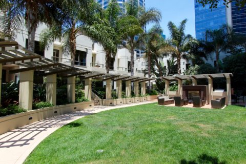 Electra Downtown San Diego