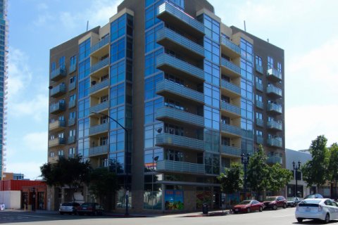 Element Downtown San Diego