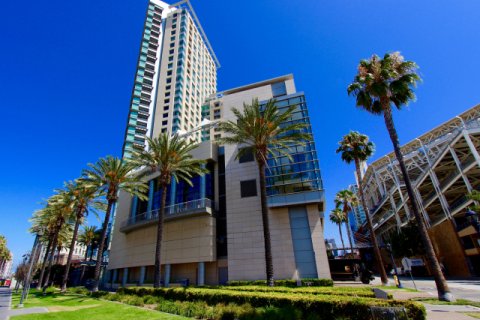 The Metropolitan Downtown San Diego