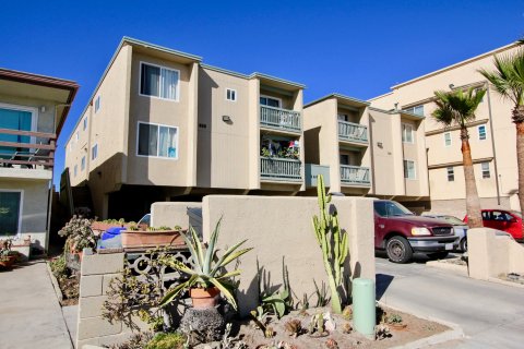 Surf & Sand Condominiums Imperial Beach