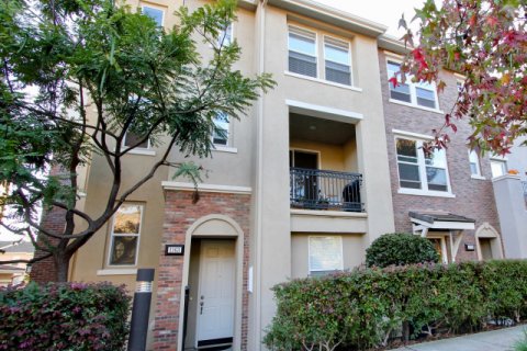 Village Square San Marcos
