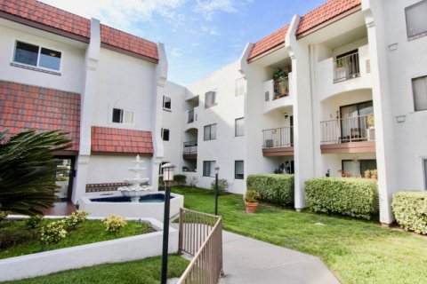 Regency Villas University City