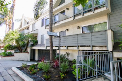 1741 Granville west la