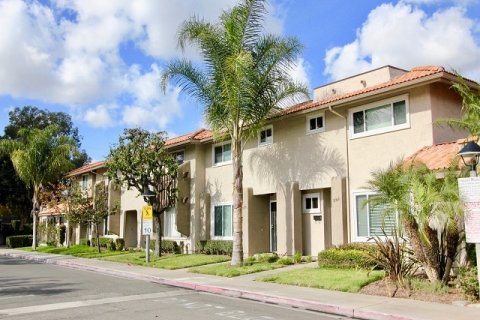 La Jolla Plaza Garden Grove