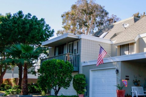 Tennis Estates Huntington Beach