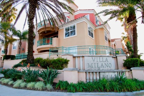 Villa Milano Huntington Beach