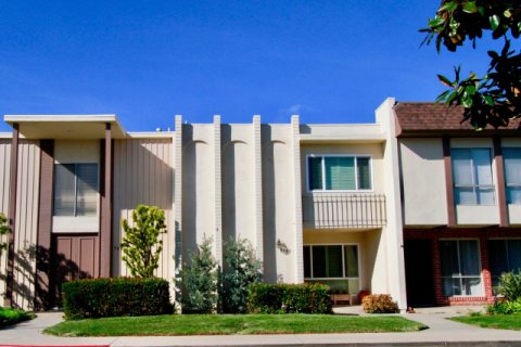 Villa Pacifica Huntington Beach
