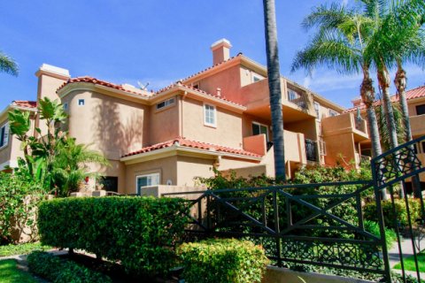Villas Del Mar Huntington Beach