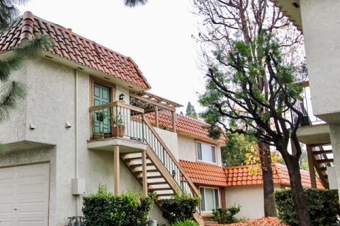 Rancho Viejo Condos II Lake Forest