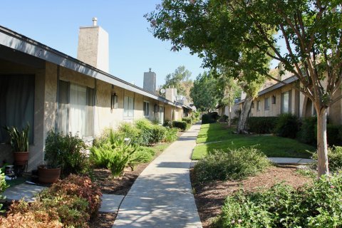 Casa De Oro riverside
