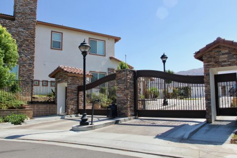 Rocky Pointe riverside