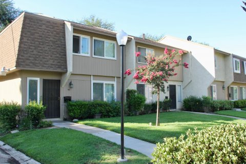 Springbrook Park Townhomes riverside