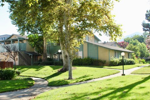 University Greens riverside