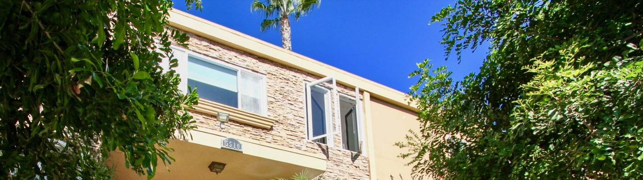 Adelaide Villas