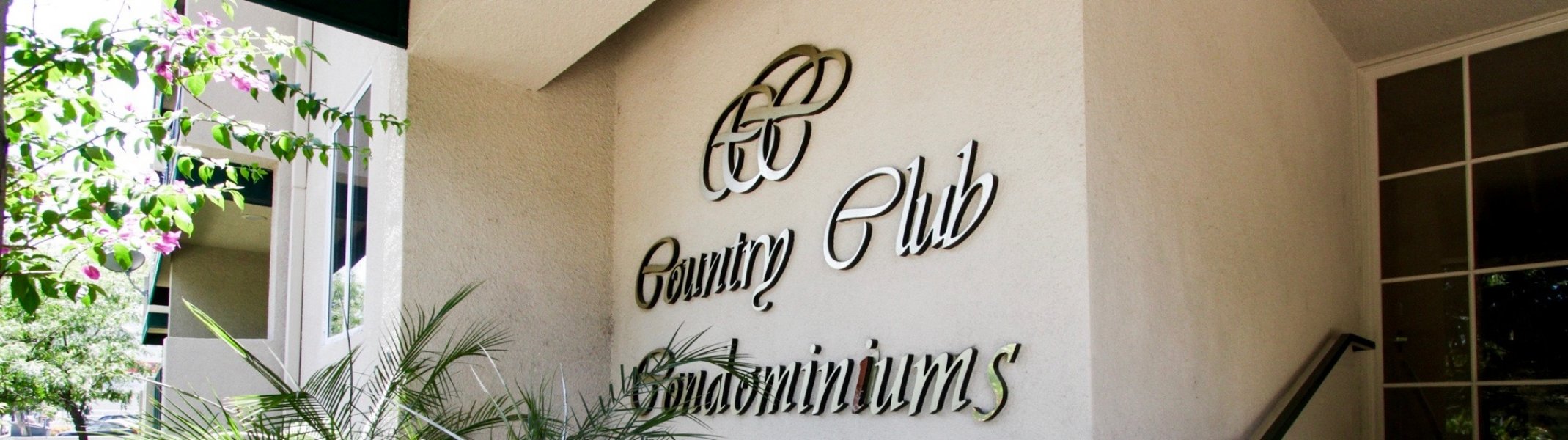 Country Club Condominiums