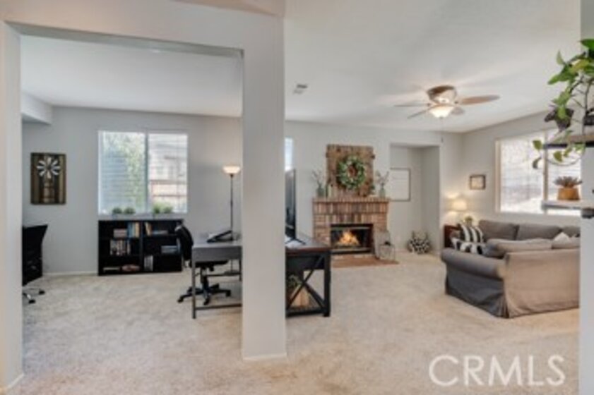 32241 Cour Meyney Photo