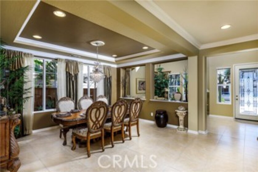 36765 Maxmillian Avenue Photo