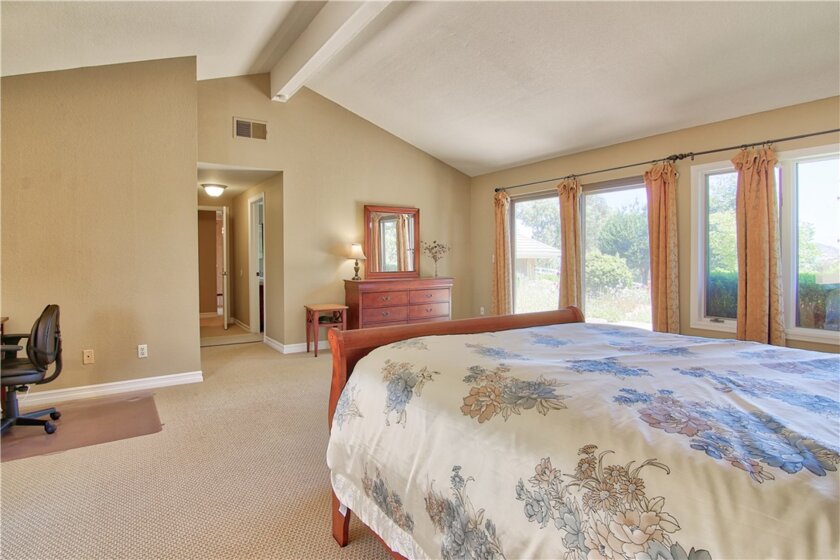 20765 Avenida Castilla Photo