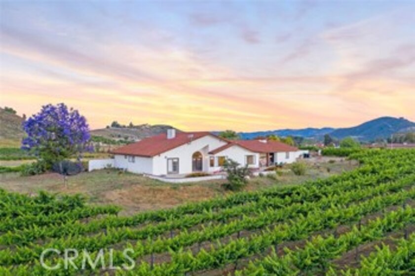 38155 Avenida La Cresta Photo