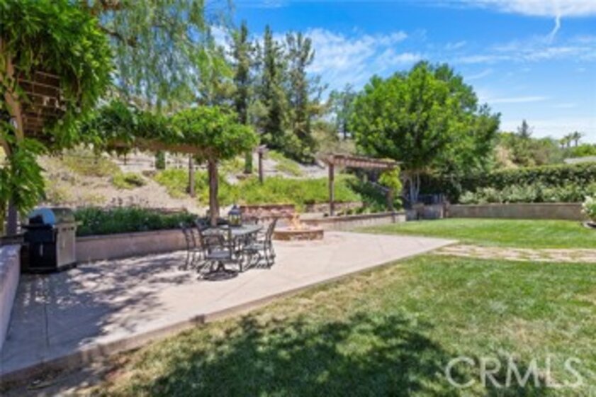 26512 Mahonia Way Photo