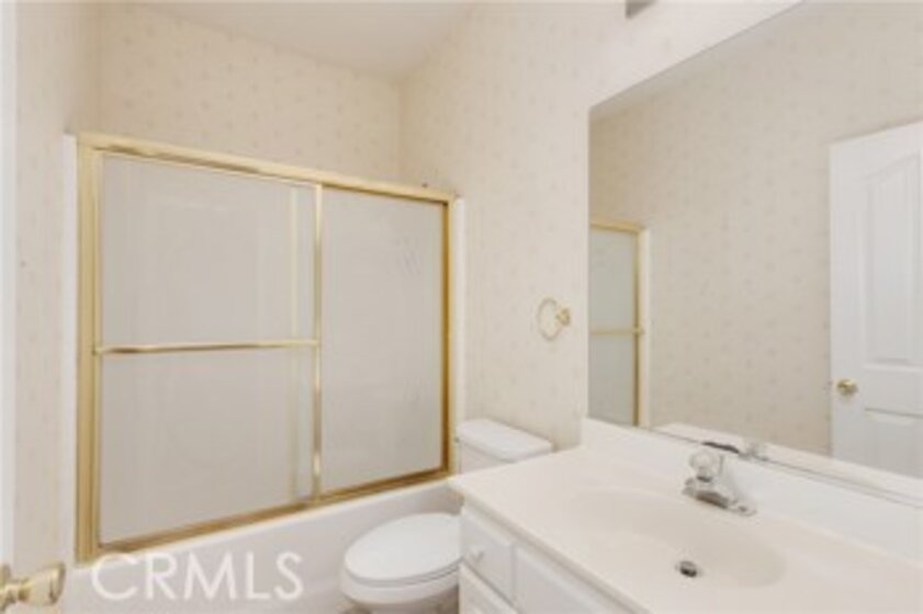 31121 Iron Circle Photo