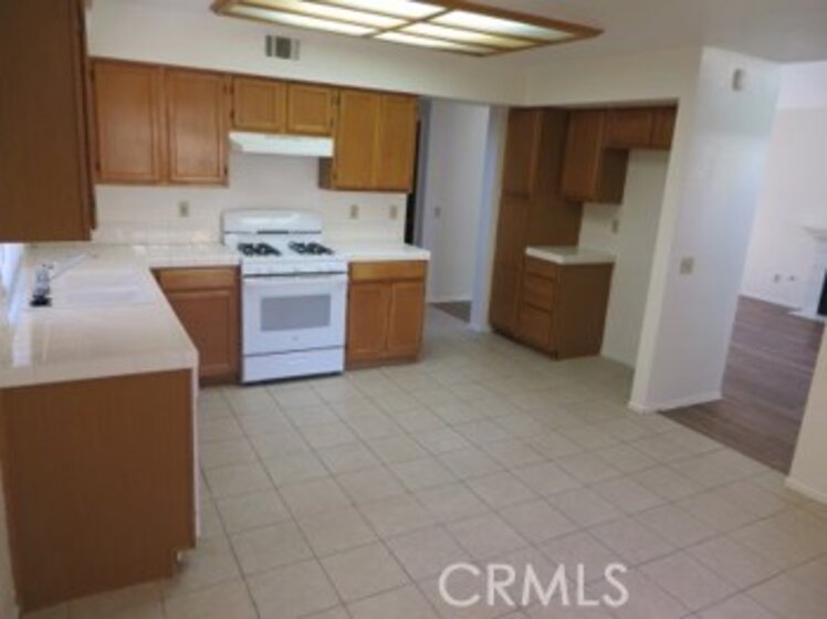 43140 Corte Landeros Photo