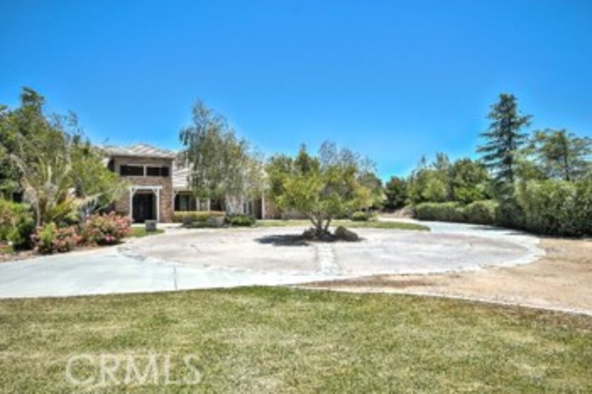 25827 Bay Meadows Photo