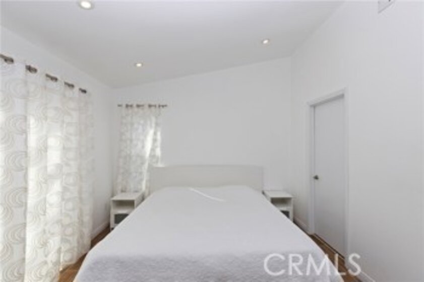 39586 Oak Cliff Drive Photo