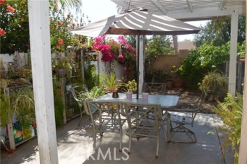 39725 Via Las Palmas Photo