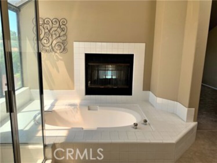 25525 Brownestone Way Photo