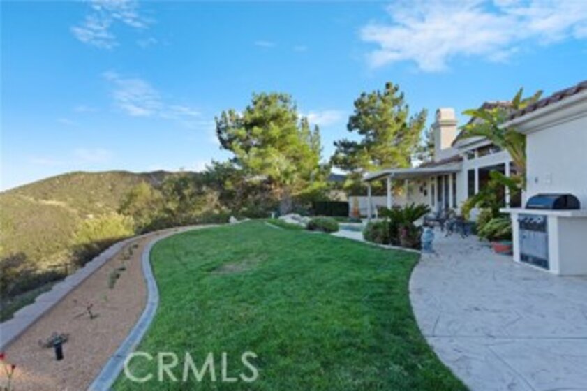 37984 Pinnacle Court Photo