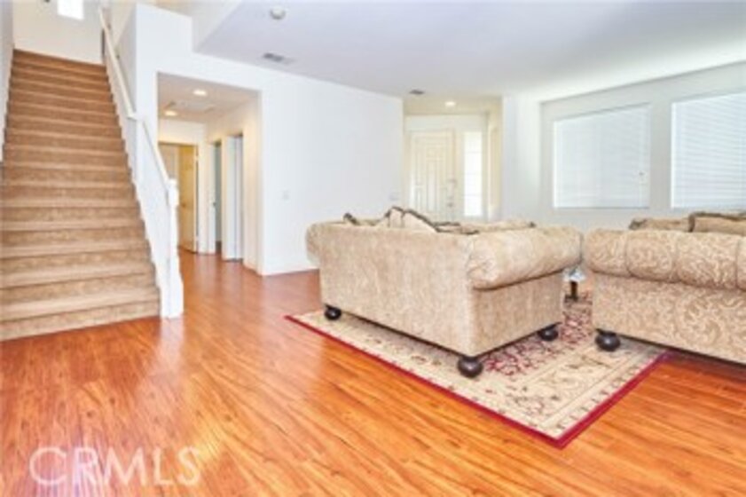 43901 Running Brook Circle Photo